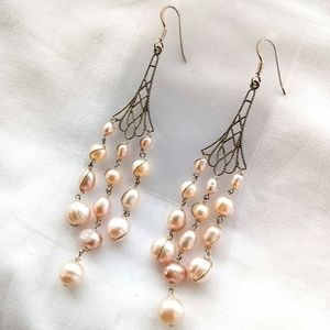 NWOT Freshwater Pearl Earrings